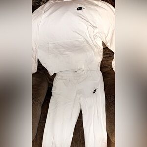 Nike sweats and hoodie set